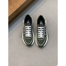 Valentino Sneakers